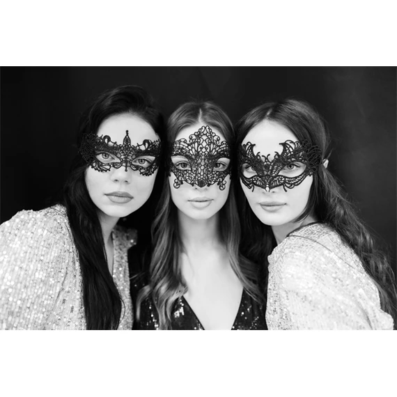 Csipke karneváli maszk fekete 20x7,3 cm