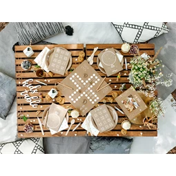 Fa konfetti szívek 2x2 cm S/50