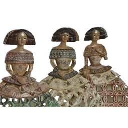 Figura nő 19x7x23 cm 3 féle