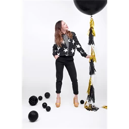 Girland bojtokkal, mix