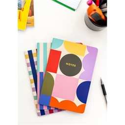 Jegyzetfüzet, absztrakt mintával, A6