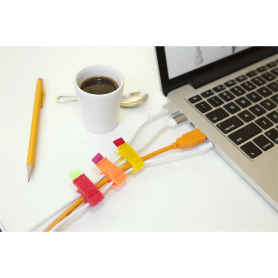 Kábelkötegelő válogatás 1,5x20x6,5 cm S/8