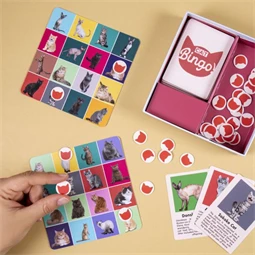 Macska bingó játék