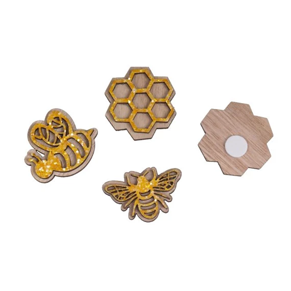 Méhecske dekor öntapadós 3,5-4 cm S/36