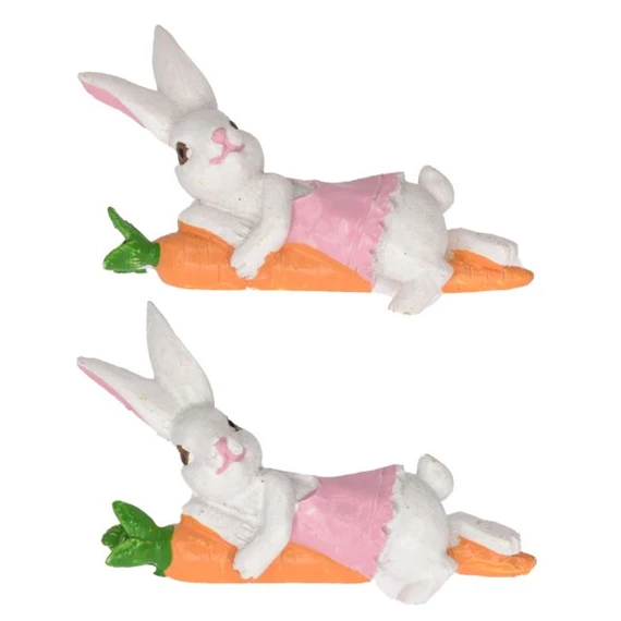 Nyúl lány répával fekvő 5,6x1,5x3,7 cm S/2