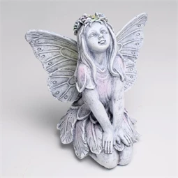 Tündér térdelő LED-es 12x15x18 cm