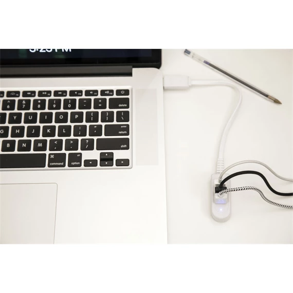 USB csatlakozó elosztó zene/töltés