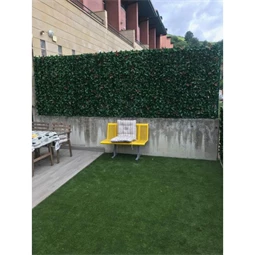 Zöldfal vörös babérlevelekkel 1x1 m